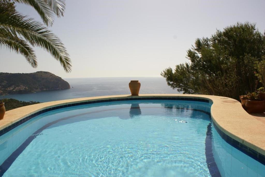 Meervilla Mallorca - Charmantes Ferienhaus mit phantastischem Meerblick in Canyamel Exterior foto